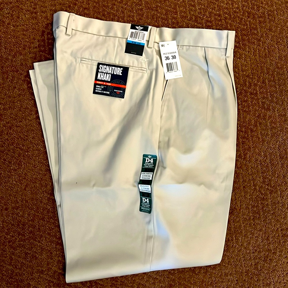 Dockers Signature Khaki Men’s Pants, brand new.  Tags on.